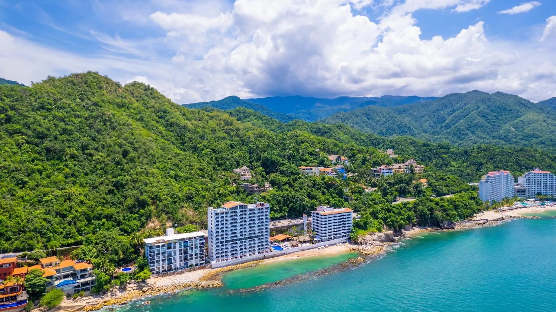 Costa Sur Resort & Spa Puerto Vallarta 4*,